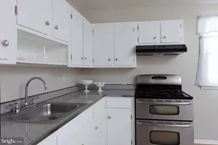 140 Lehigh Ave, Gloucester Township, NJ 08012 - Photo 5