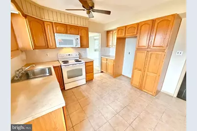 302 Provincetown Road, Cherry Hill, NJ 08034 - Photo 3