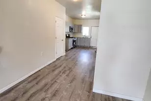 829 York St, Camden, NJ 08102 - Photo 17