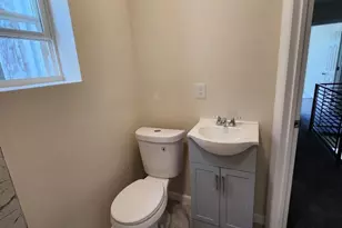 829 York St, Camden, NJ 08102 - Photo 35