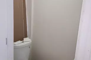 829 York St, Camden, NJ 08102 - Photo 19