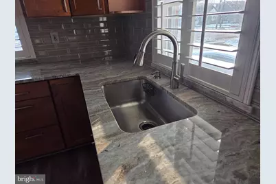 539 W Kings Highway W, Audubon, NJ 08106 - Photo 9