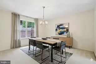 8 Fountain Ct, Cherry Hill, NJ 08034 - Photo 7