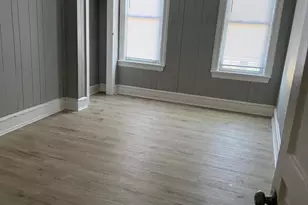 317 York St, Camden, NJ 08102 - Photo 9