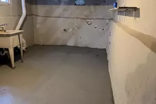 317 York St, Camden, NJ 08102 - Photo 13