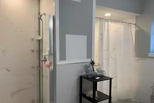115 Yale Ave, Gloucester City, NJ 08030 - Photo 9