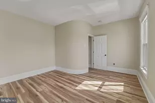 323 Market St, Gloucester City, NJ 08030 - Photo 27