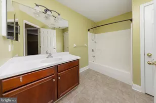 27 Zion Dr, Berlin, NJ 08009 - Photo 9