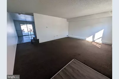 136 Colonial Square Drive, Lindenwold, NJ 08021 - Photo 5