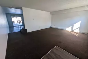 136 Colonial Square Dr, Lindenwold, NJ 08021 - Photo 5