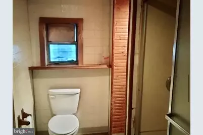 302 Jersey Avenue, Gloucester City, NJ 08030 - Photo 7