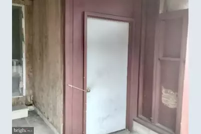 302 Jersey Avenue, Gloucester City, NJ 08030 - Photo 9