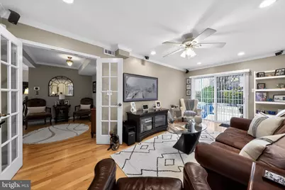 184 Peregrine Drive, Voorhees, NJ 08043 - Photo 9