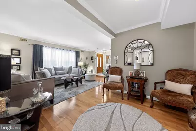 184 Peregrine Drive, Voorhees, NJ 08043 - Photo 5