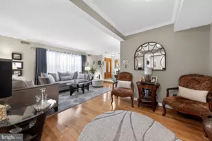 184 Peregrine Dr, Voorhees, NJ 08043 - Photo 5