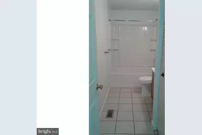 66 Vanderbilt Court, Sicklerville, NJ 08081 - Photo 9