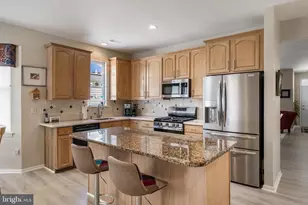 10 Mason Dr, Berlin, NJ 08009 - Photo 17