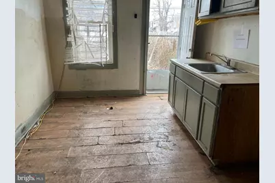 1066 Princess Avenue, Camden, NJ 08103 - Photo 9