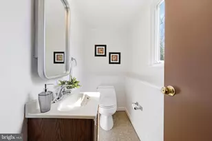 300 Sawmill Rd, Cherry Hill, NJ 08034 - Photo 23