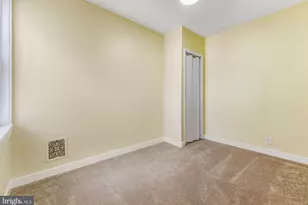 319 Bergen St, Gloucester City, NJ 08030 - Photo 13