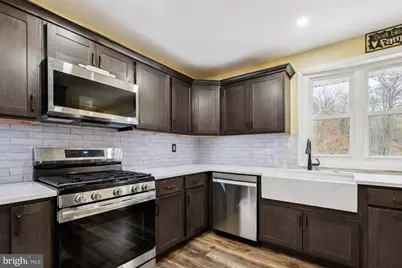 146 Country Club Road, Pine Hill, NJ 08021 - Photo 9