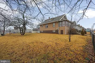 51 Lincoln Ave, Mount Ephraim, NJ 08059 - Photo 3