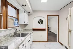 102 E Park Ave, Haddon Township, NJ 08107 - Photo 11