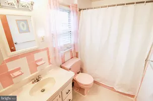 2400 Clement Ave, Pennsauken, NJ 08109 - Photo 31