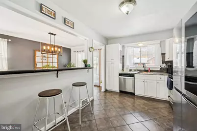 205 Avon Road, Cherry Hill, NJ 08034 - Photo 9