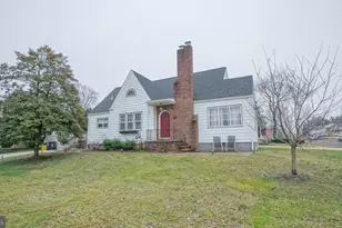 340 Kingston Ave, Barrington, NJ 08007 - Photo 1