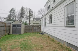 340 Kingston Ave, Barrington, NJ 08007 - Photo 15