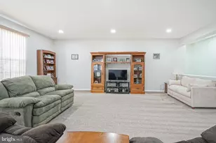 7 Shelly St, Sicklerville, NJ 08081 - Photo 9