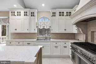 2 Shingle Oak Dr, Voorhees, NJ 08043 - Photo 13