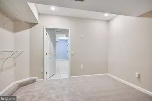 2 Shingle Oak Dr, Voorhees, NJ 08043 - Photo 37