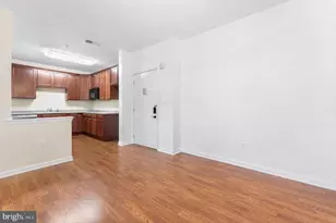 234 Breeders Cup Dr, Cherry Hill, NJ 08002 - Photo 9