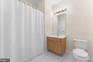 234 Breeders Cup Dr, Cherry Hill, NJ 08002 - Photo 23