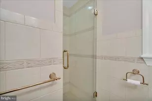 114 Weather Vane Dr, Cherry Hill, NJ 08002 - Photo 27