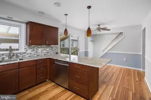 400 Reading Ave, Barrington, NJ 08007 - Photo 11