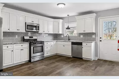 1024 Collings Ave, Collingswood, NJ 08107 - Photo 7