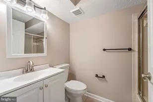 151 Kenwood Dr, Sicklerville, NJ 08081 - Photo 17