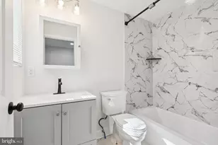 746 Pine St, Camden, NJ 08103 - Photo 15