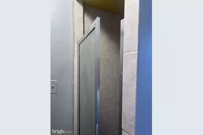 579 Pine Street, Camden, NJ 08103 - Photo 7