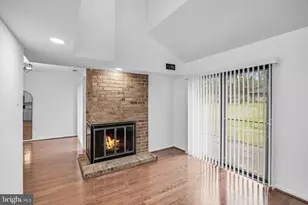 34 Lafayette Ln, Cherry Hill, NJ 08003 - Photo 9