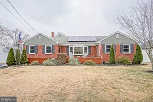 512 N Brown St, Gloucester City, NJ 08030 - Photo 1