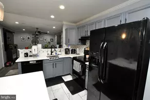 15 Crawford Dr, Sicklerville, NJ 08081 - Photo 11