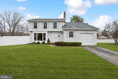 5 N Lamp Post Lane, Somerdale, NJ 08083 - Photo 1