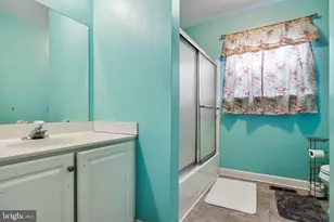 14 Glen Burnie Dr, Sicklerville, NJ 08081 - Photo 25