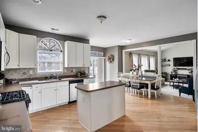 14 Glen Burnie Drive, Sicklerville, NJ 08081 - Photo 9