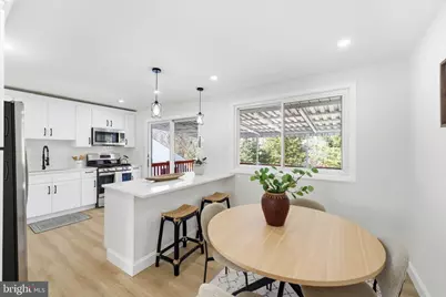 16 Saratoga Road, Stratford, NJ 08084 - Photo 7