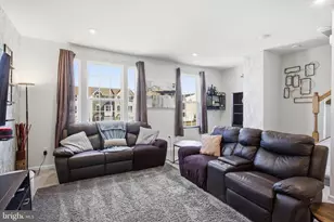 17 Continental Blvd, Sicklerville, NJ 08081 - Photo 5